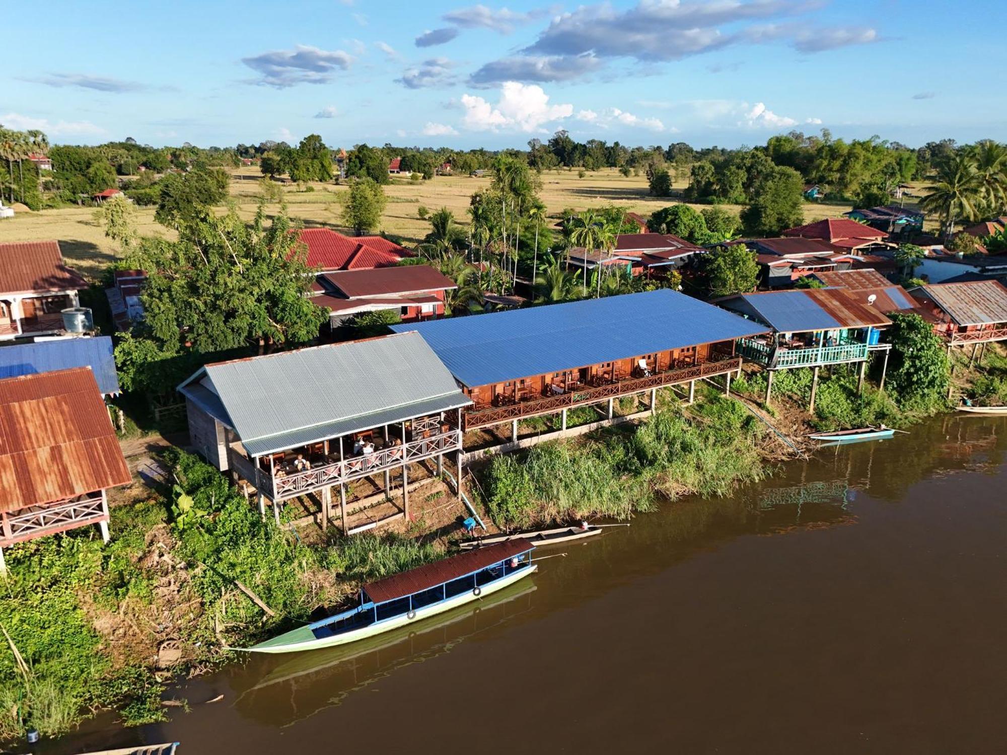 Dondet Vixay Sunset And River View Ban Dondét Exterior foto